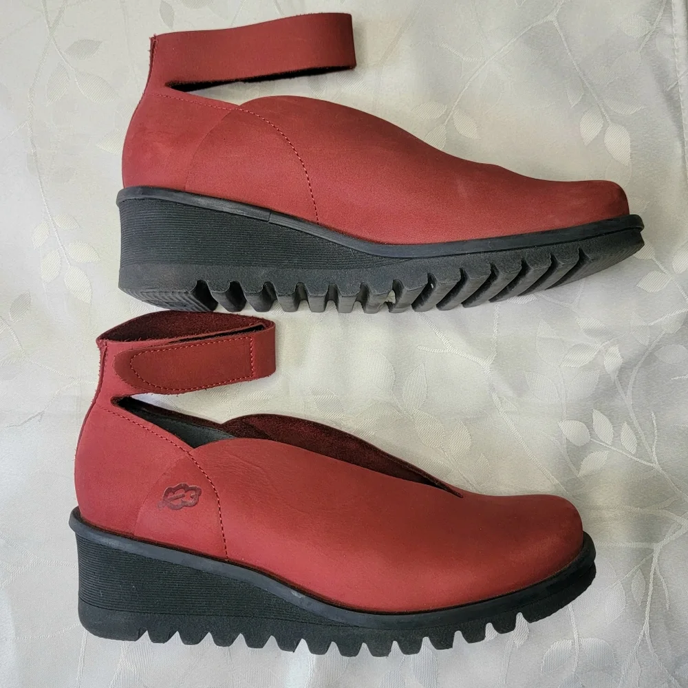 Loints‎ Of Holland Dark Red Leather Ankle Strap Comfort Wedge Shoes Size 7.5